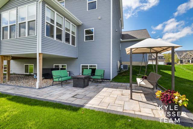 8206 Boardwalk Drive Sw, Byron Twp, MI 49315