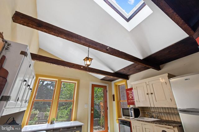 232 E LEMON ST, Lancaster, PA 17602