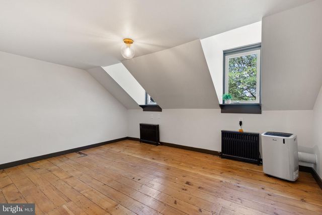232 E LEMON ST, Lancaster, PA 17602