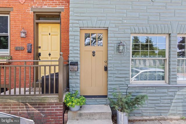 232 E LEMON ST, Lancaster, PA 17602