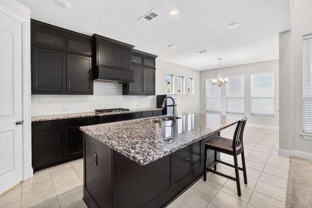 2604 Silver Leaf Drive, Northlake, TX 76226