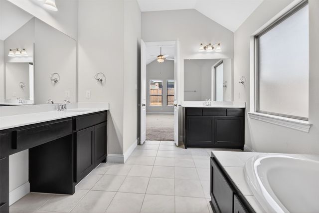 2604 Silver Leaf Drive, Northlake, TX 76226