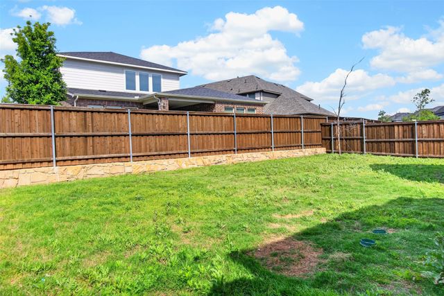 2604 Silver Leaf Drive, Northlake, TX 76226