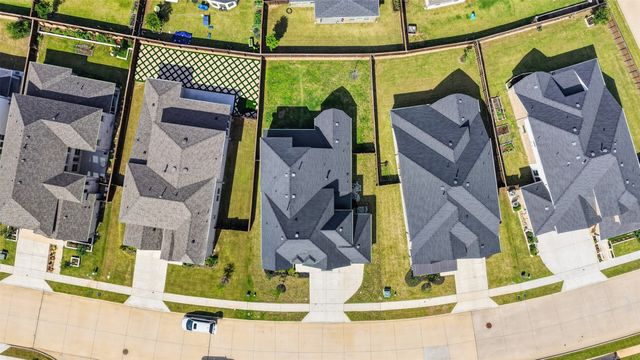 2604 Silver Leaf Drive, Northlake, TX 76226