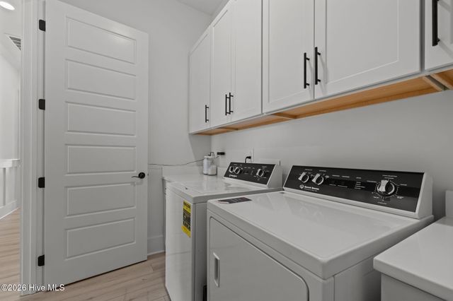 303 Cannonsgate Drive, Newport, NC 28570