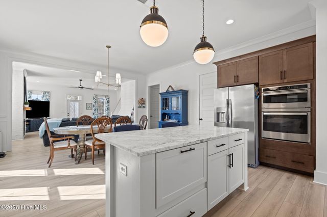 303 Cannonsgate Drive, Newport, NC 28570