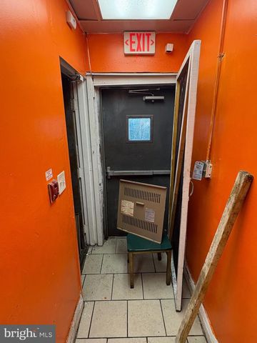 1605 E WADSWORTH AVE, Philadelphia, PA 19150