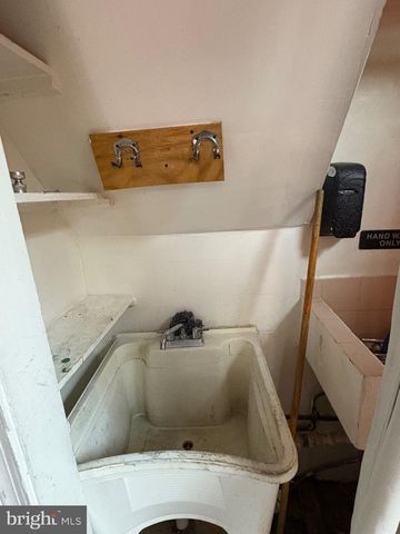 1605 E WADSWORTH AVE, Philadelphia, PA 19150