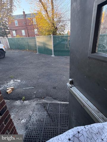 1605 E WADSWORTH AVE, Philadelphia, PA 19150