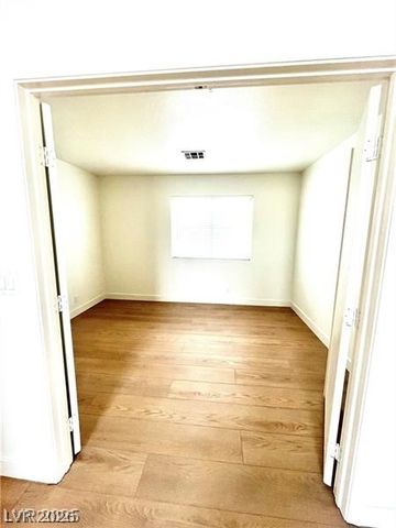 6608 Lund Drive, Las Vegas, NV 89108