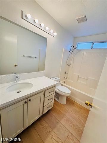 6608 Lund Drive, Las Vegas, NV 89108