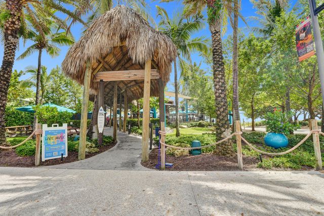1412b NW 7th Street b, Pompano Beach, FL 33069