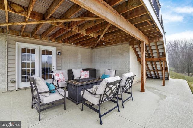 29 BEE TREE CIRCLE, New Freedom, PA 17349