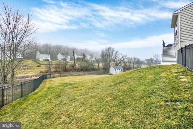 29 BEE TREE CIRCLE, New Freedom, PA 17349