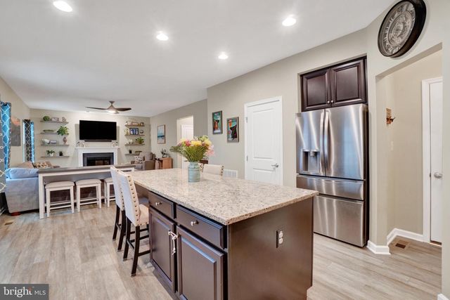 29 BEE TREE CIRCLE, New Freedom, PA 17349