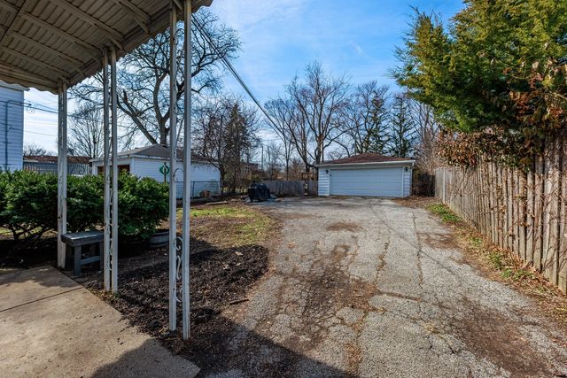 410 Repton Road, Riverside, IL 60546