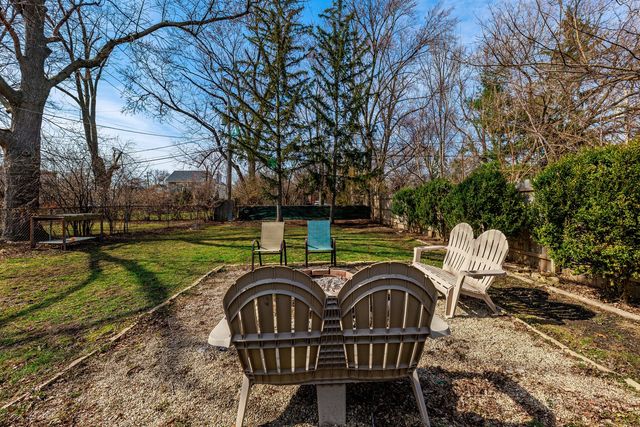 410 Repton Road, Riverside, IL 60546