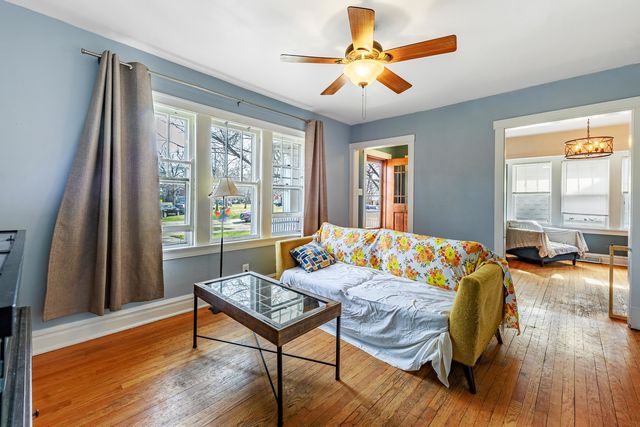 410 Repton Road, Riverside, IL 60546