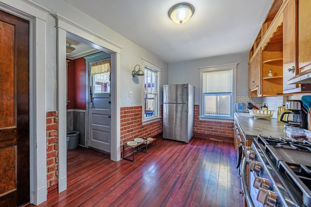 410 Repton Road, Riverside, IL 60546