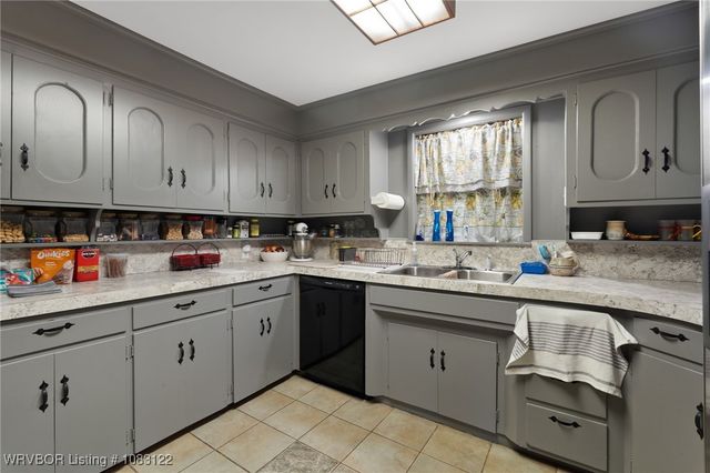 2421 Ponderosa Lane, Fort Smith, AR 72916