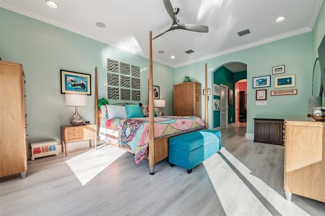 3332 ANNA GEORGE DRIVE, Valrico, FL 33596