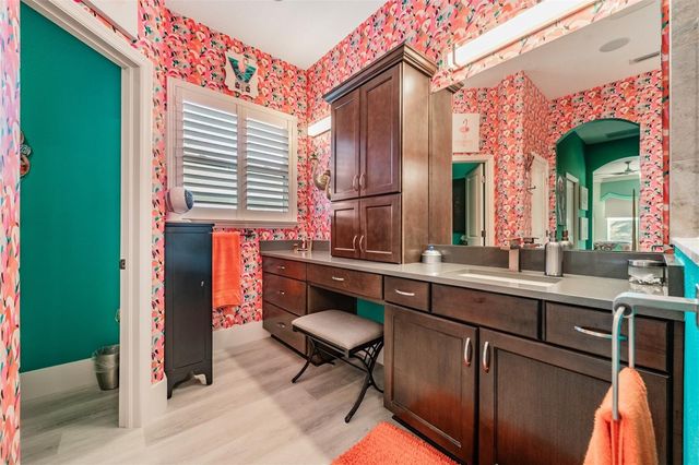 3332 ANNA GEORGE DRIVE, Valrico, FL 33596