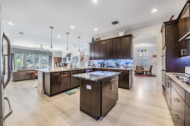 3332 ANNA GEORGE DRIVE, Valrico, FL 33596