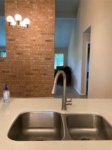 2015 Shorewood Lane, Sugar Land, TX 77479