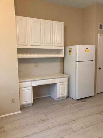 2015 Shorewood Lane, Sugar Land, TX 77479