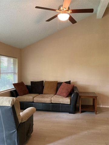 2015 Shorewood Lane, Sugar Land, TX 77479