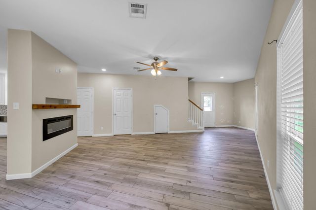 16818 W Alderson, Montgomery, TX 77316