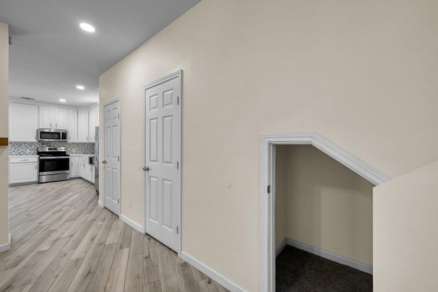 16818 W Alderson, Montgomery, TX 77316