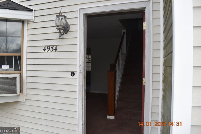 4934 Log Cabin Drive, Macon, GA 31204