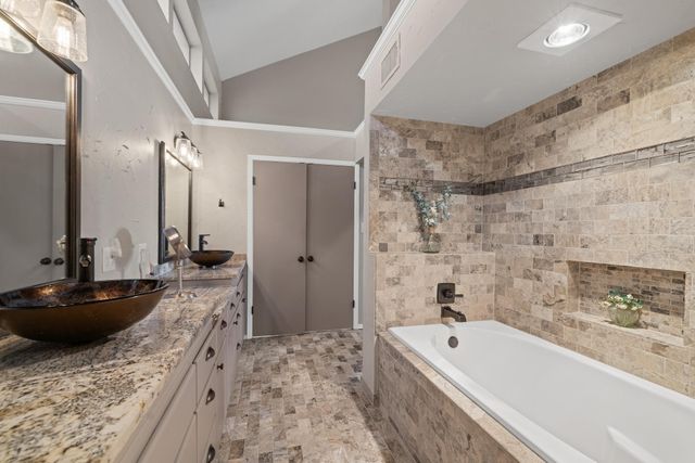 110 Riverwood DR, Georgetown, TX 78628