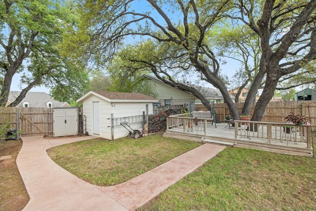 110 Riverwood DR, Georgetown, TX 78628