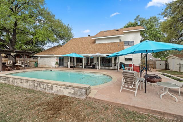 110 Riverwood DR, Georgetown, TX 78628