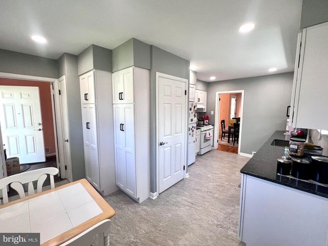 7919 HEATHER RD, Elkins Park, PA 19027