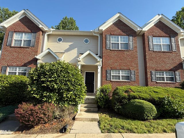 4626 Centrebrook Circle, Raleigh, NC 27616