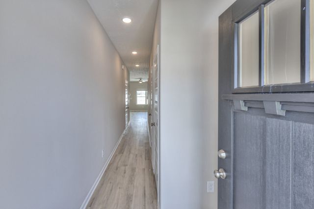 31 Hardwood Rd, Tullahoma, TN 37388