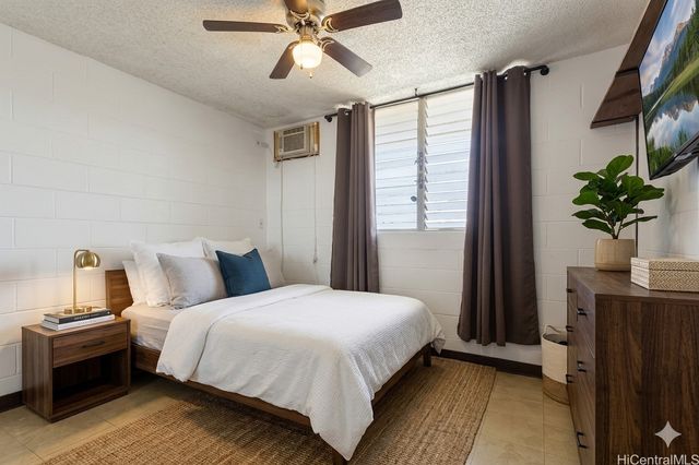 906 Lehua Avenue B403, Pearl City, HI 96782