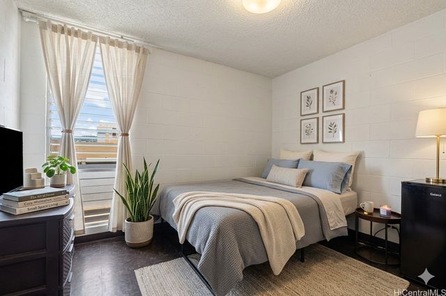 906 Lehua Avenue B403, Pearl City, HI 96782