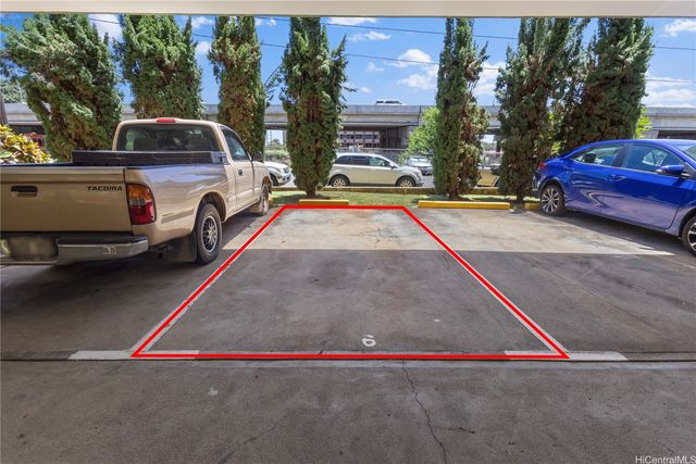 906 Lehua Avenue B403, Pearl City, HI 96782
