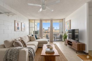 906 Lehua Avenue B403, Pearl City, HI 96782