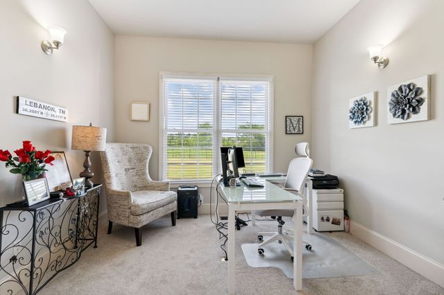 815 Stonebrook Dr, Lebanon, TN 37087