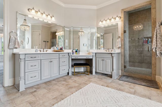 815 Stonebrook Dr, Lebanon, TN 37087