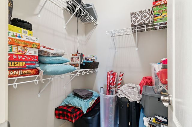 815 Stonebrook Dr, Lebanon, TN 37087