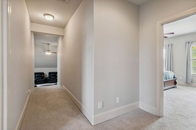 815 Stonebrook Dr, Lebanon, TN 37087