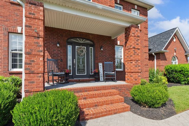 815 Stonebrook Dr, Lebanon, TN 37087