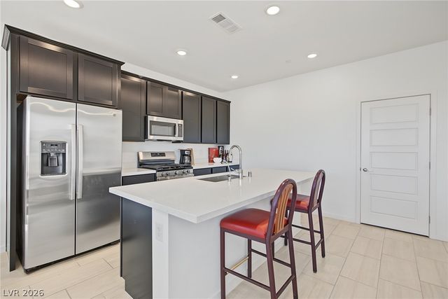 1055 Strada Mazoni, Henderson, NV 89011