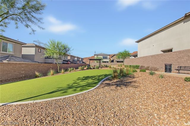 1055 Strada Mazoni, Henderson, NV 89011